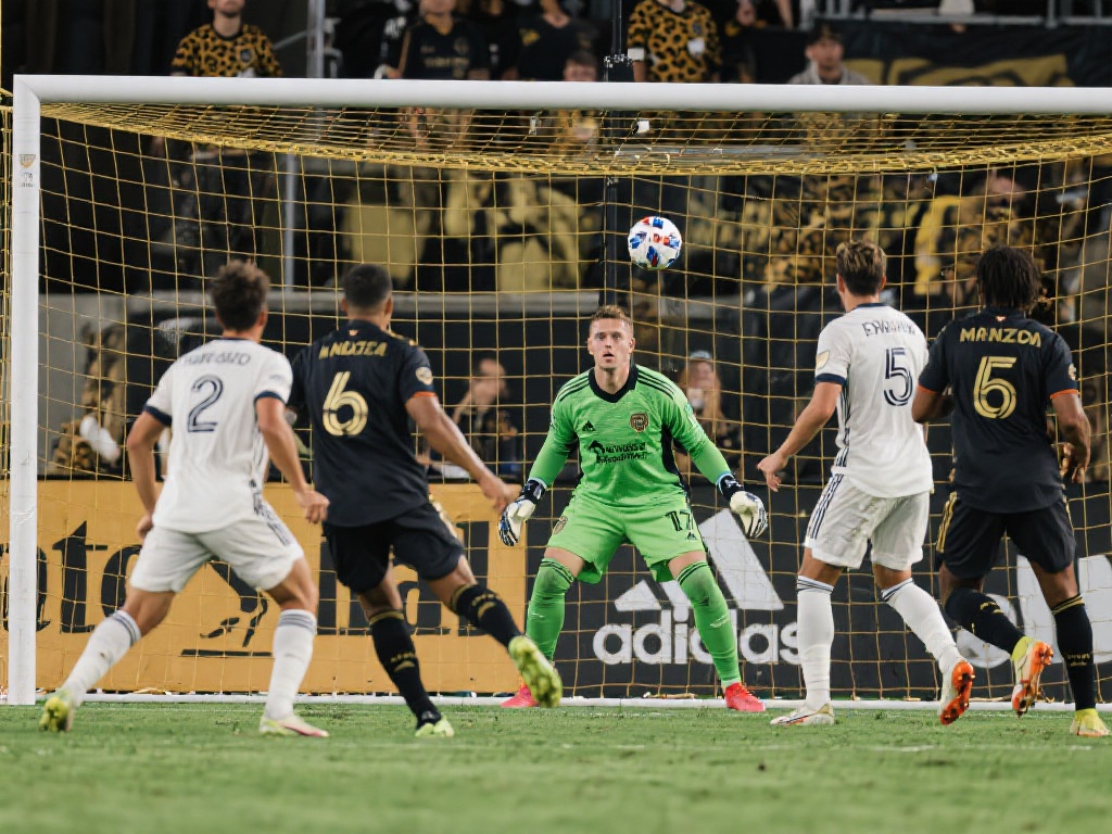 他的成功并 他的成功并